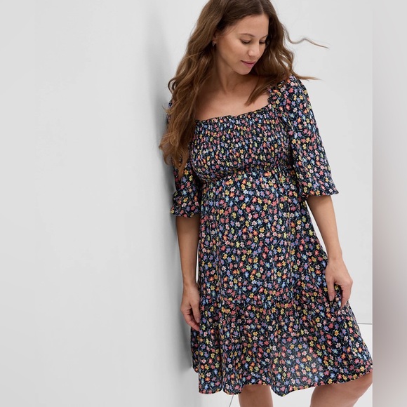 GAP Dresses & Skirts - GAP Floral Smocked Maternity Dress